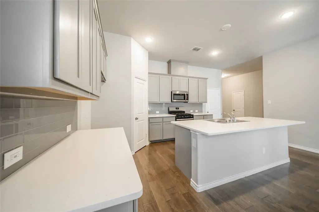 3716 Peach Blossom Road Fort Worth TX 76244
