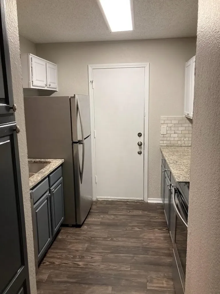 141 Valley View Drive Lewisville TX 75067