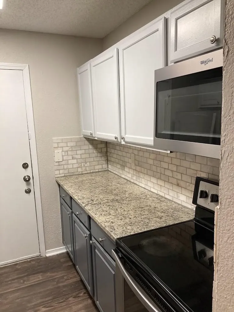 141 Valley View Drive Lewisville TX 75067