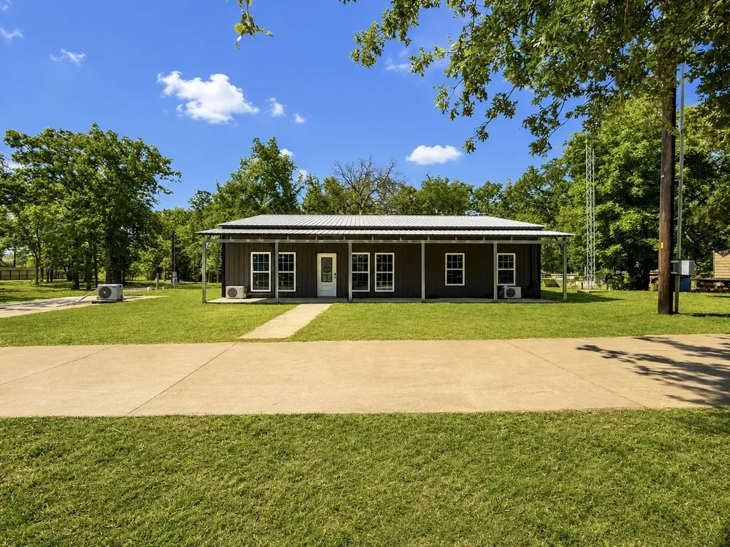 381 Vz County Road 1922 Fruitvale TX 75127