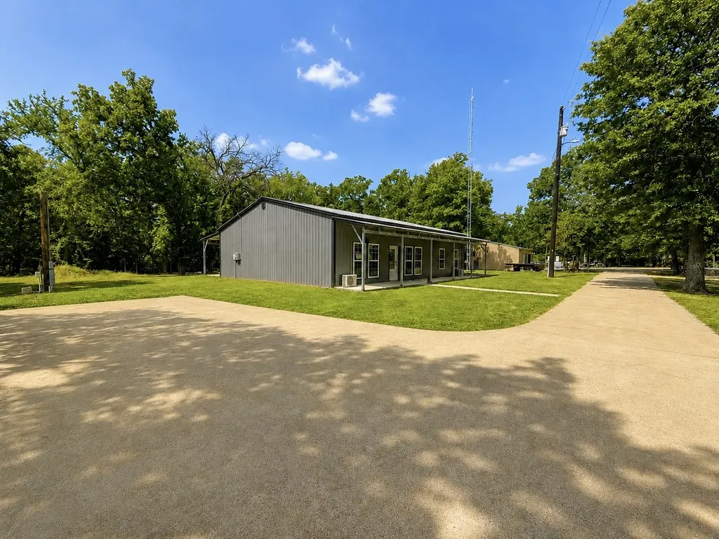 381 Vz County Road 1922 Fruitvale TX 75127