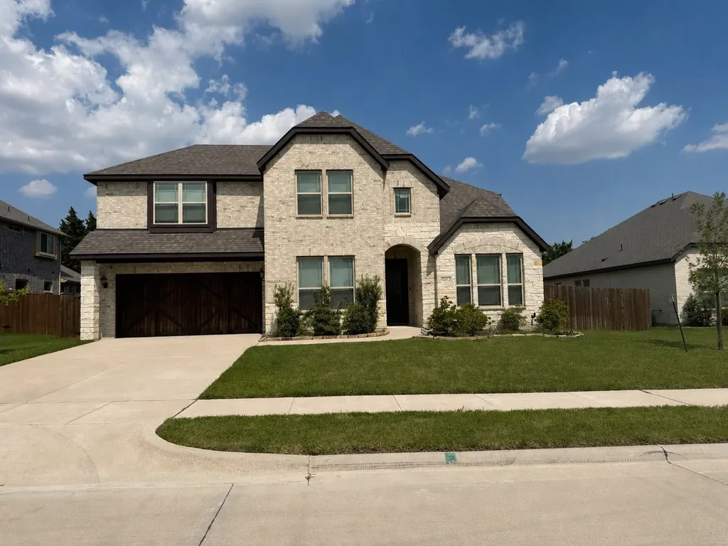 1012 Bessie Desoto TX 75115
