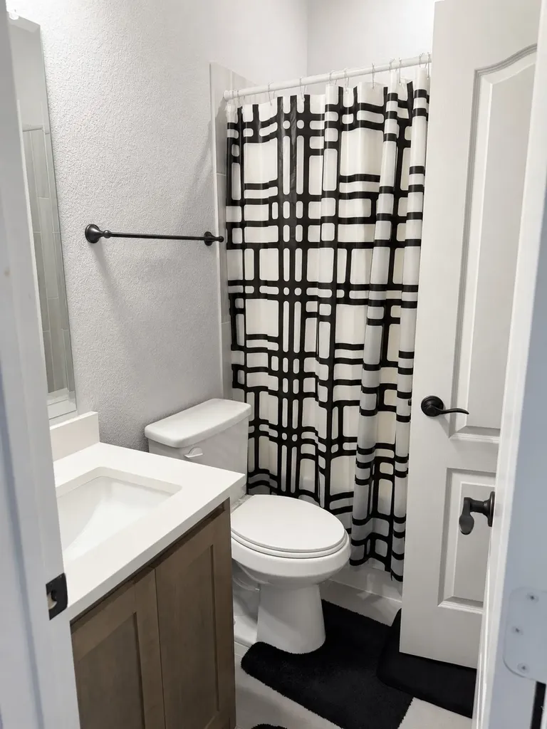 1012 Bessie Desoto TX 75115