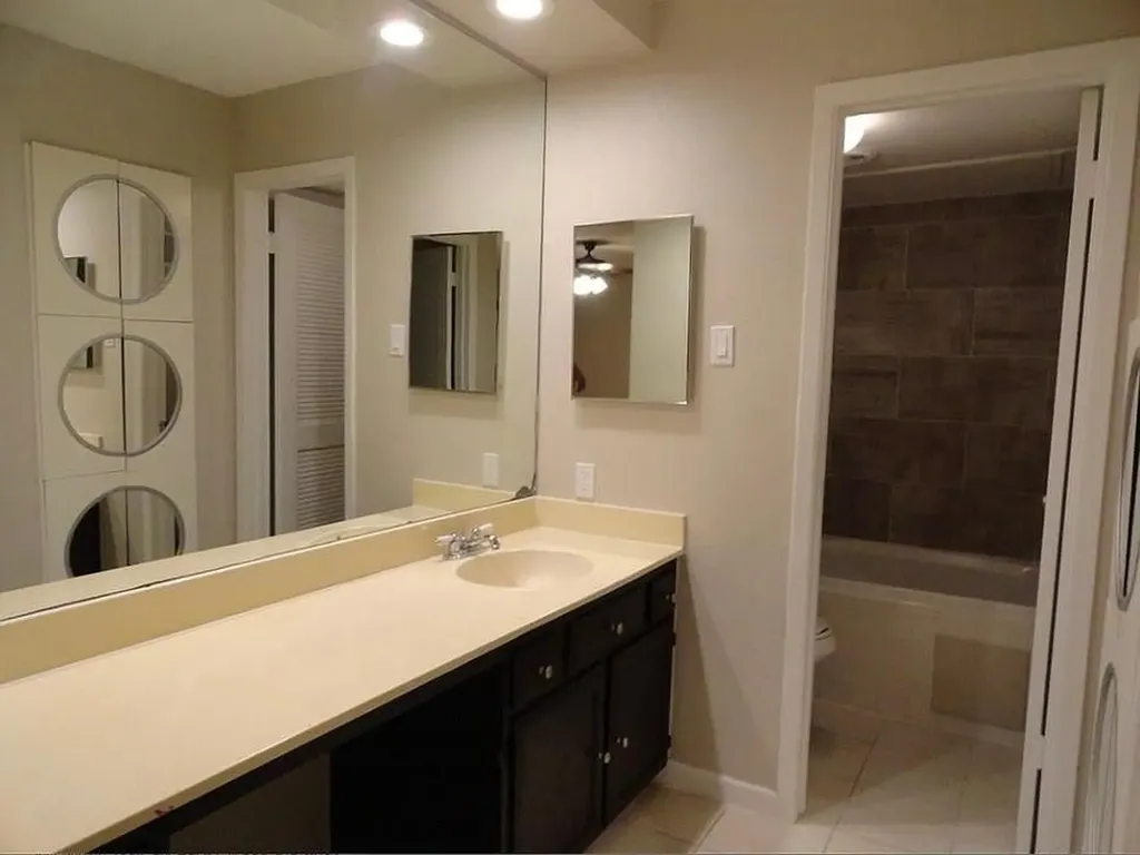 2717 Meadowstone Court Carrollton TX 75006