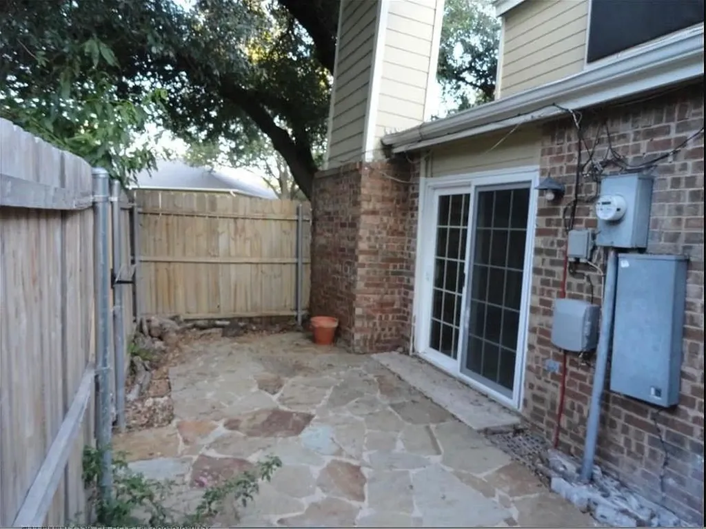 2717 Meadowstone Court Carrollton TX 75006