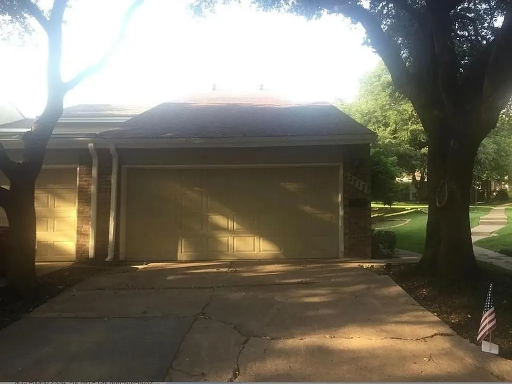 2717 Meadowstone Court Carrollton TX 75006
