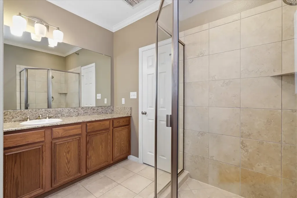 3111 Cedarplaza Lane Dallas TX 75235