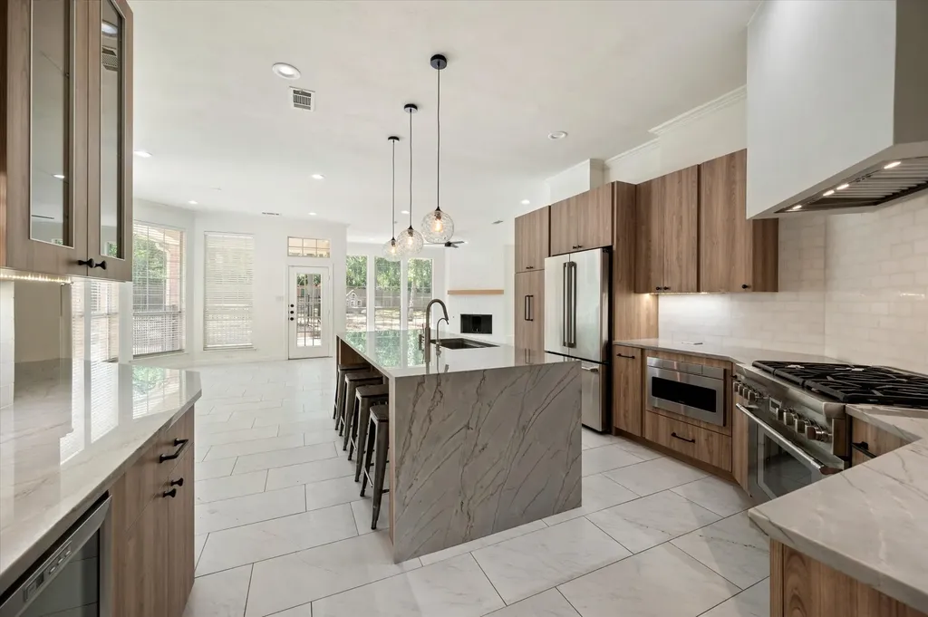 1004 Chimney Hill Trail Southlake TX 76092