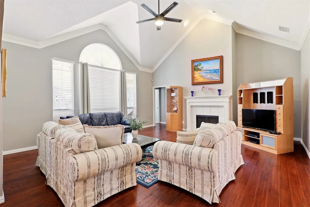 2109 Golden Arrow Drive Flower Mound TX 75028