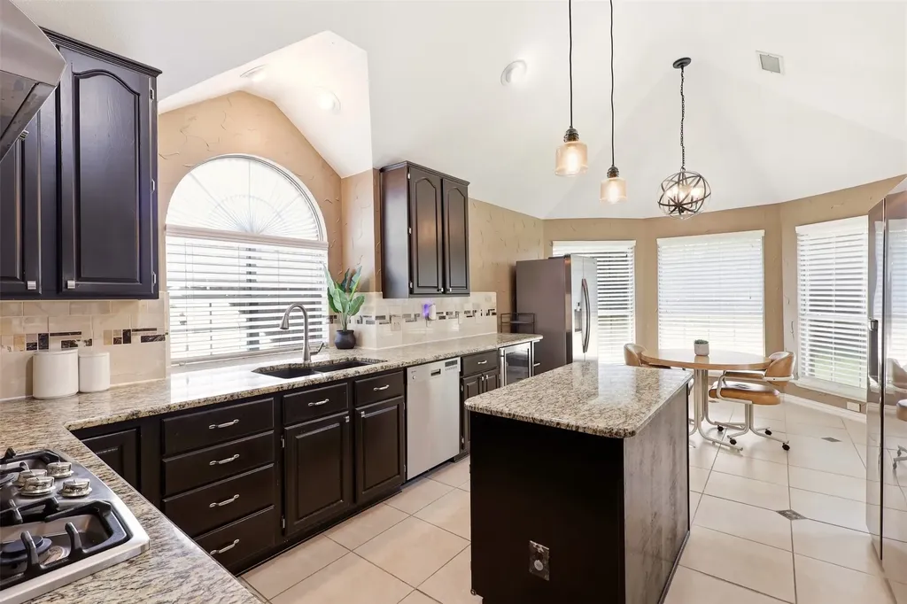 2109 Golden Arrow Drive Flower Mound TX 75028