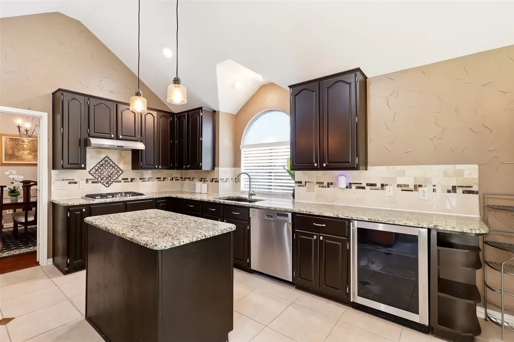 2109 Golden Arrow Drive Flower Mound TX 75028