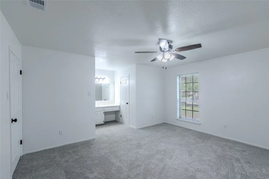 1311 Glenhaven Drive Cleburne TX 76033