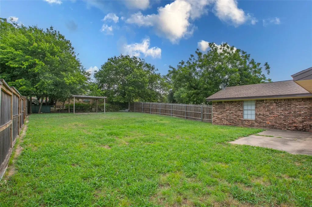 1311 Glenhaven Drive Cleburne TX 76033