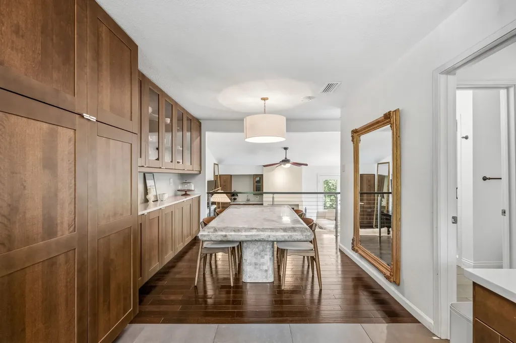 6124 Summer Creek Circle Dallas TX 75231