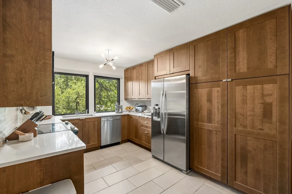 6124 Summer Creek Circle Dallas TX 75231