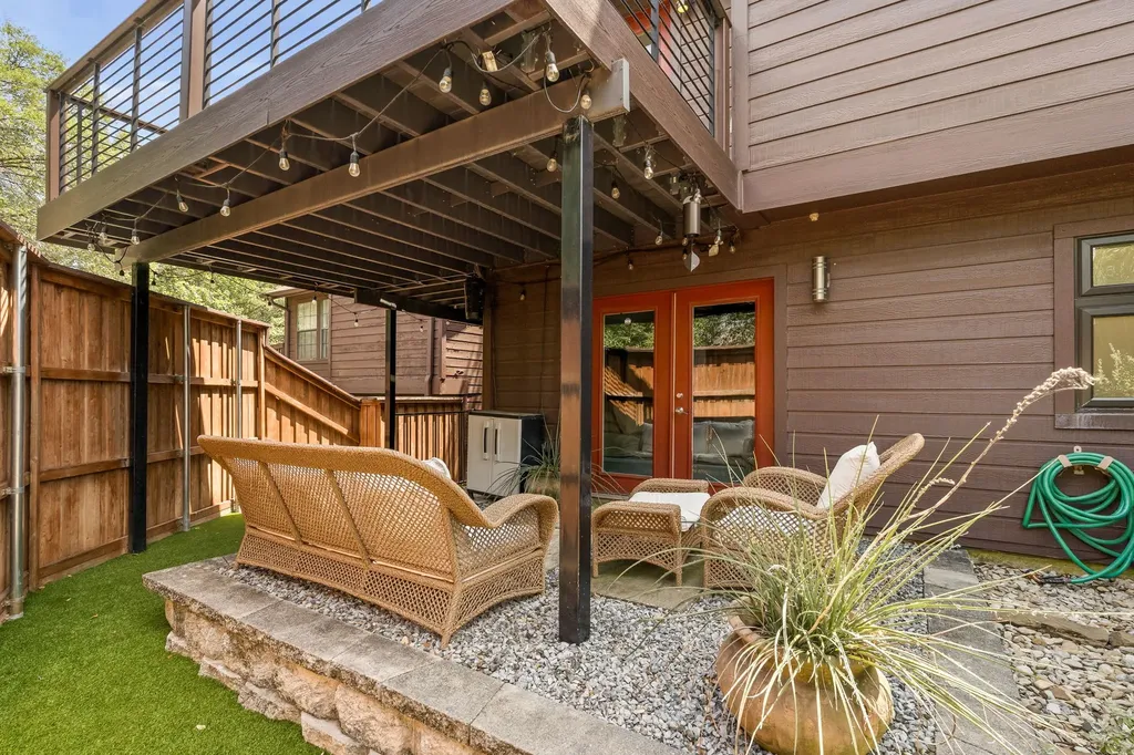 6124 Summer Creek Circle Dallas TX 75231