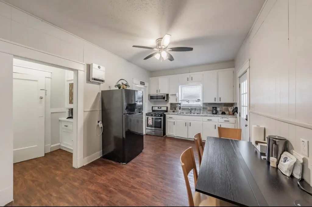 2629 S Jennings Avenue Fort Worth TX 76110