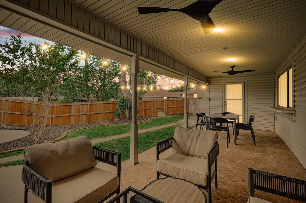 1208 Mayleaf Drive Irving TX 75060