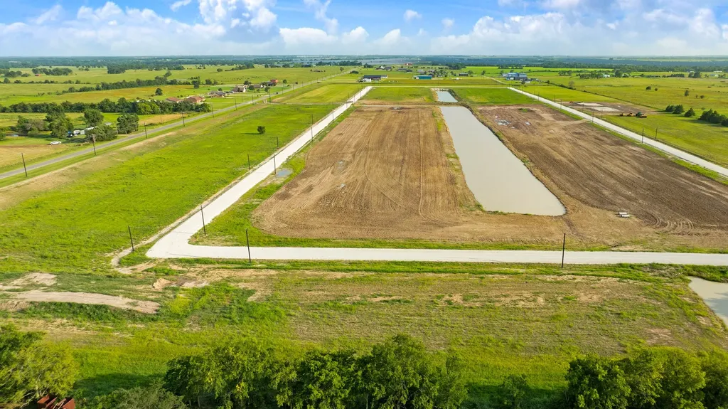 328 Private Road 34026 Brookston TX 75421