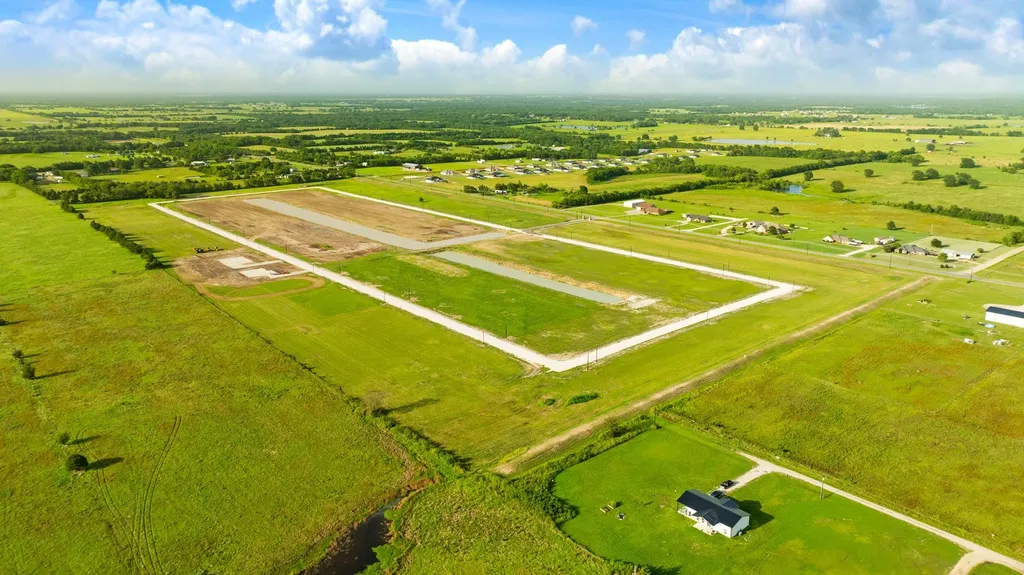 328 Private Road 34026 Brookston TX 75421