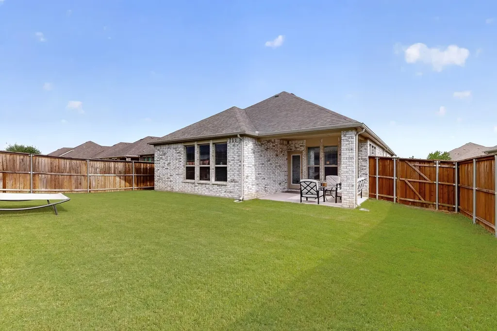 1635 Sweetwater Way Celina TX 75009