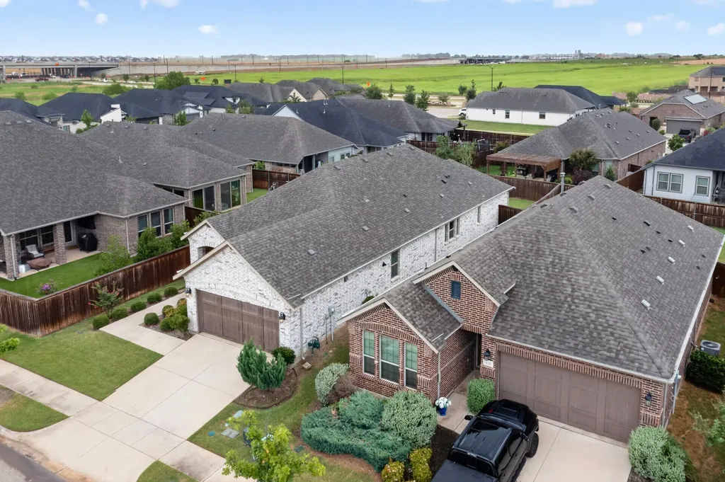 1635 Sweetwater Way Celina TX 75009