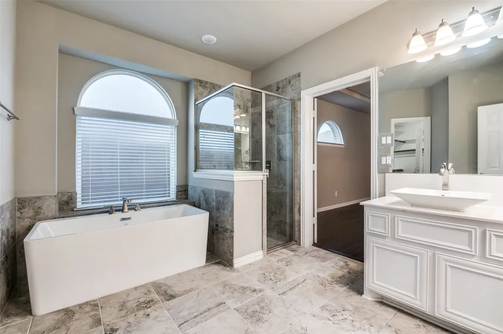 2610 S Anson Road Glenn Heights TX 75154