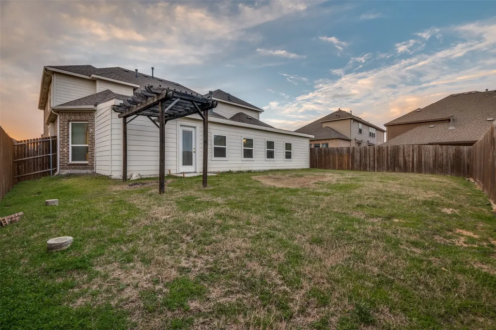 2610 S Anson Road Glenn Heights TX 75154