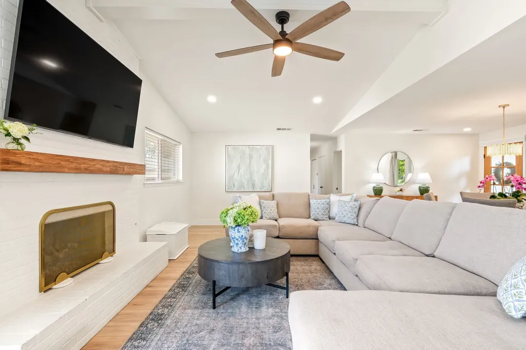 2028 Cap Rock Drive Richardson TX 75080