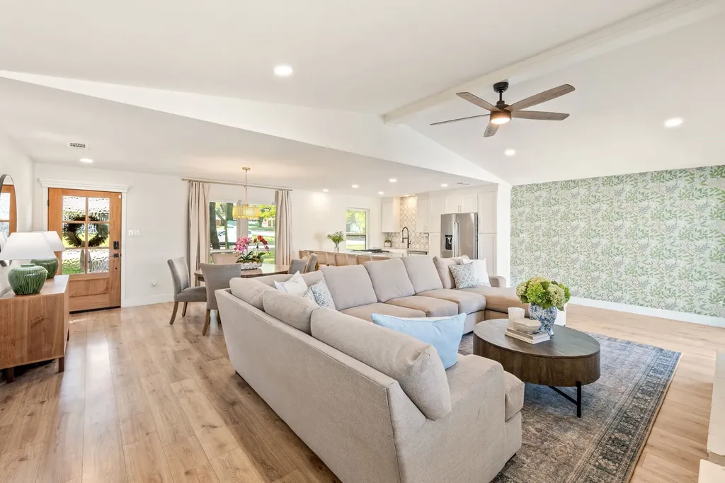 2028 Cap Rock Drive Richardson TX 75080