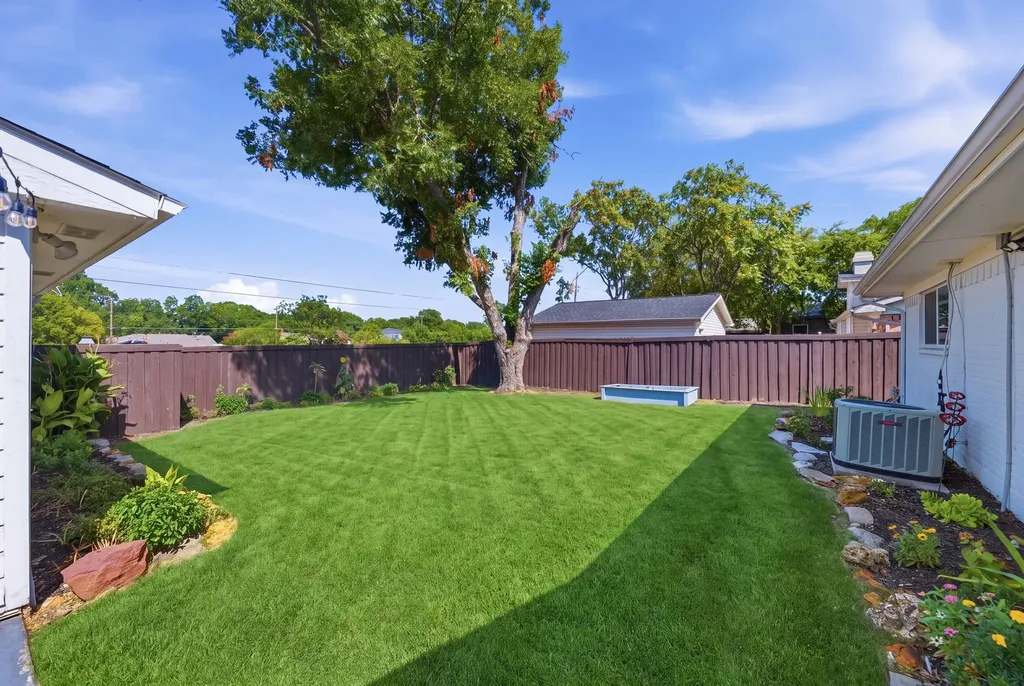 2028 Cap Rock Drive Richardson TX 75080