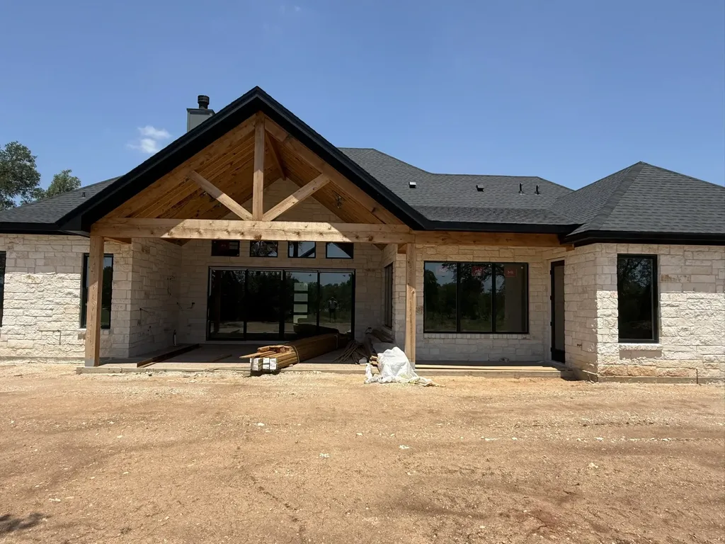 8105 Spicewood Springs Road Waco TX 76633