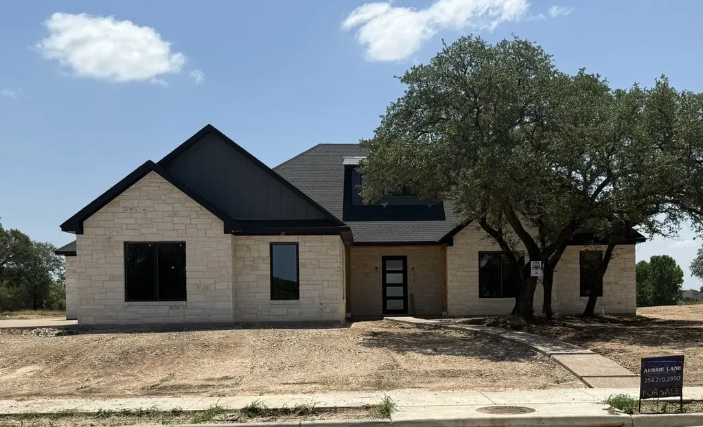 8105 Spicewood Springs Road Waco TX 76633