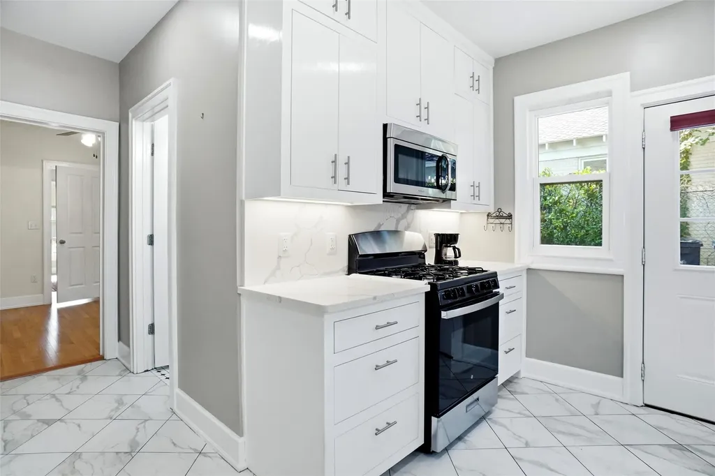 2306 Western Avenue Fort Worth TX 76107