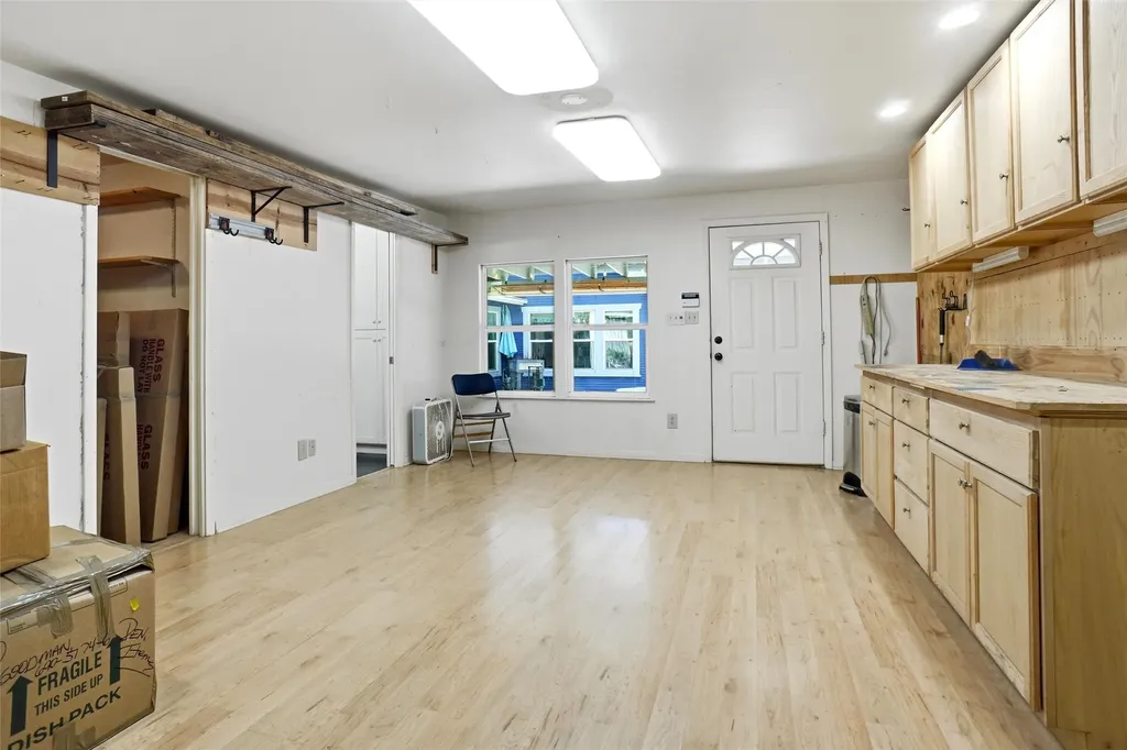 2306 Western Avenue Fort Worth TX 76107