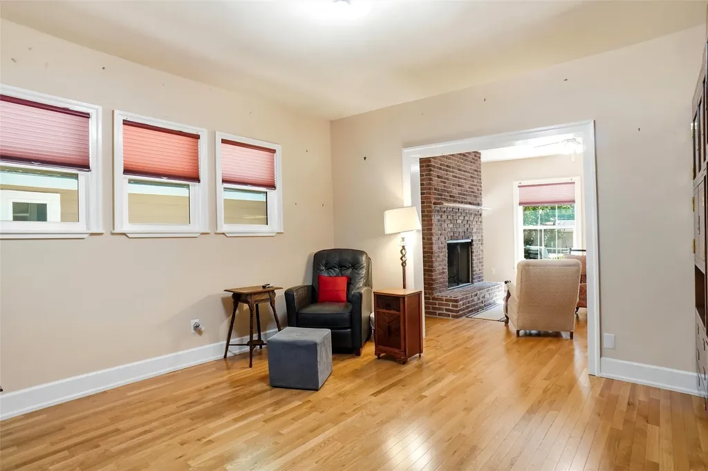 2306 Western Avenue Fort Worth TX 76107