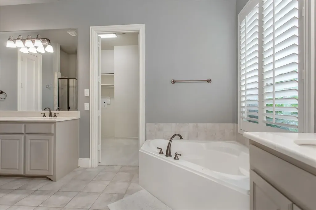 921 Pine Burst Drive Allen TX 75013