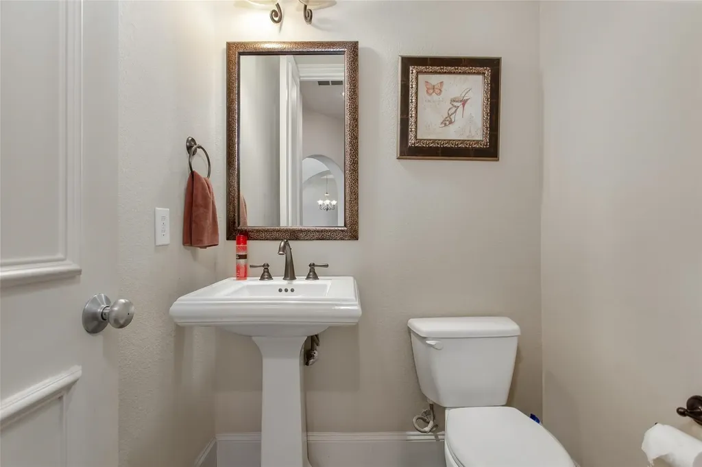921 Pine Burst Drive Allen TX 75013