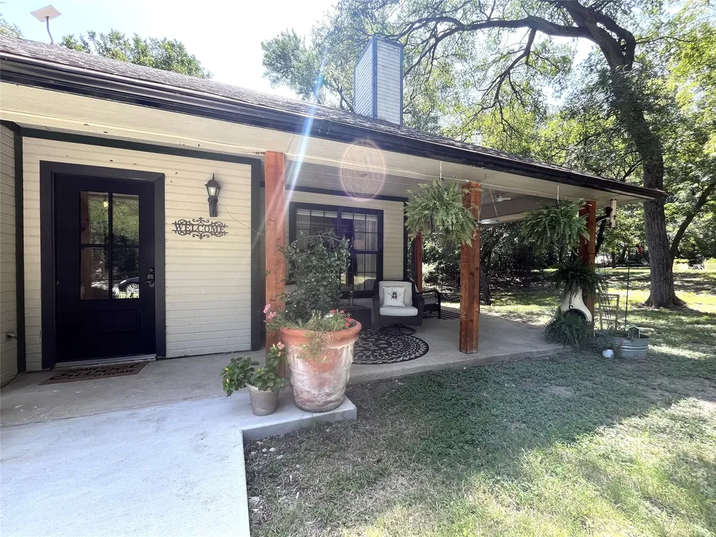 1229 Epps Road Palmer TX 75152