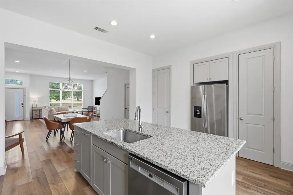 3128 Wayside Avenue Fort Worth TX 76110