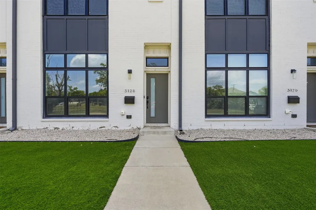 3128 Wayside Avenue Fort Worth TX 76110