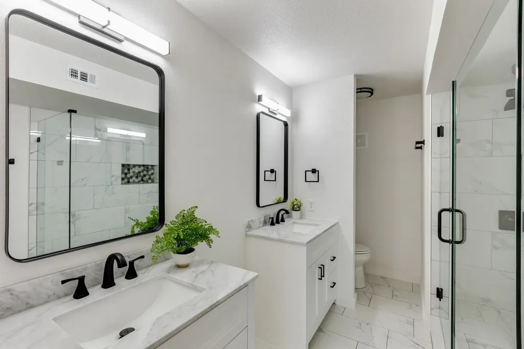 15221 Berry Trail Dallas TX 75248