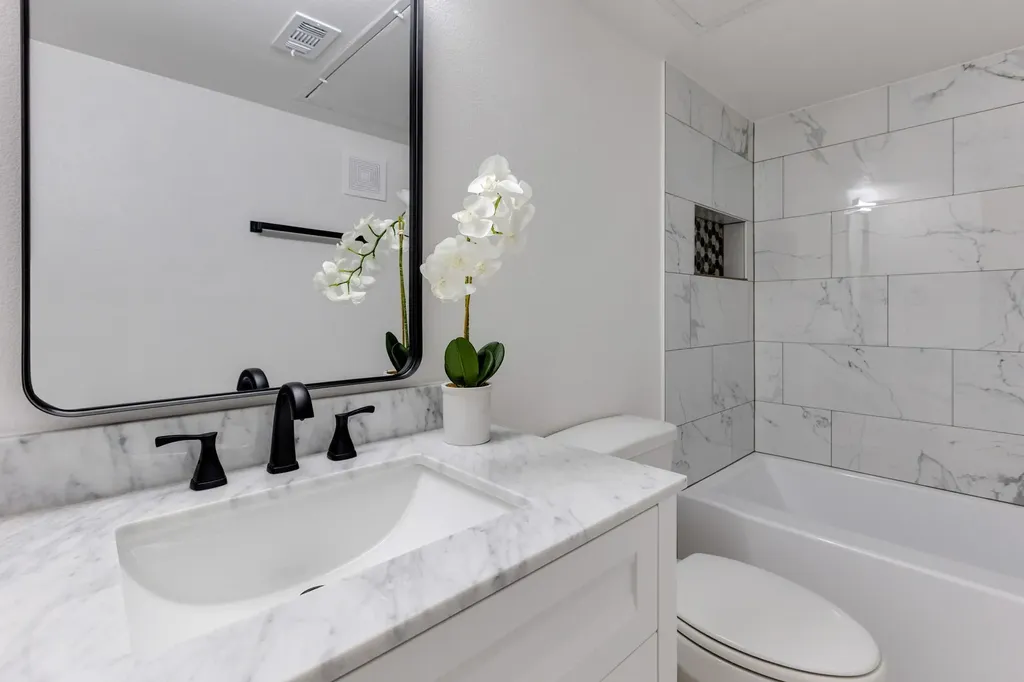 15221 Berry Trail Dallas TX 75248