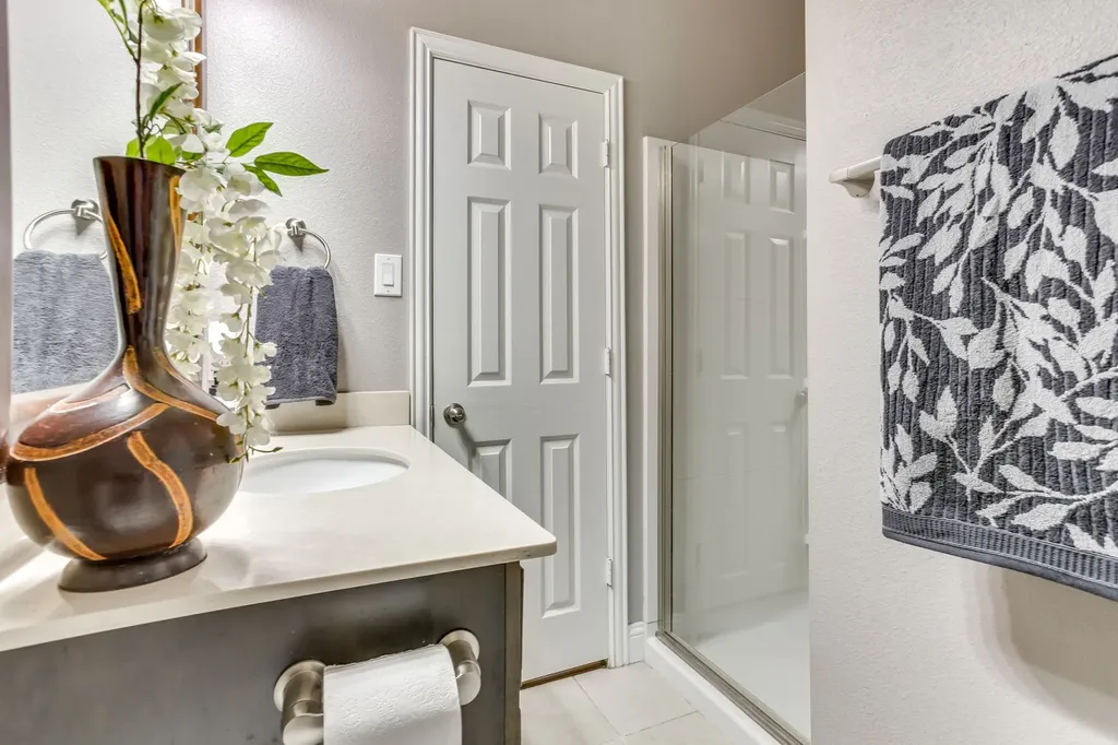 1140 Indigo Lane Burleson TX 76058