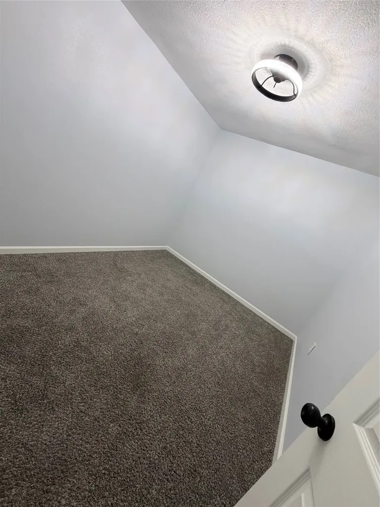 6026 Highcrest Drive Garland TX 75043