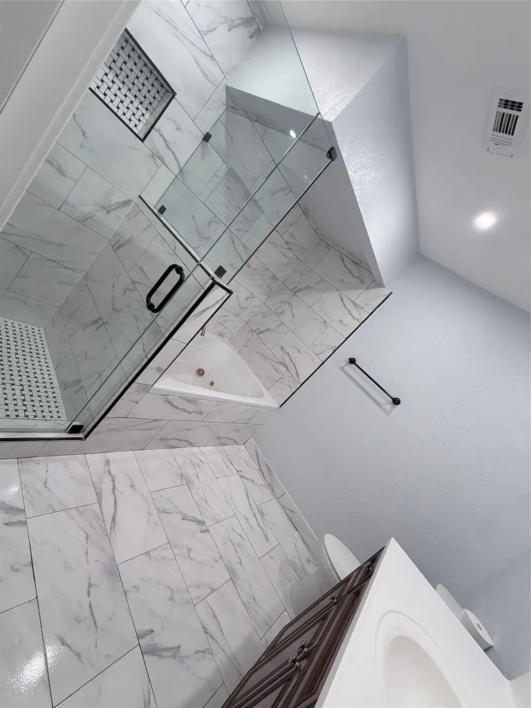 6026 Highcrest Drive Garland TX 75043