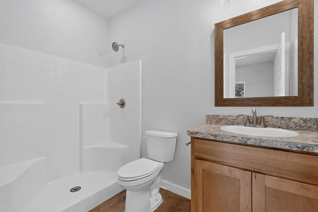 213 S Baugh Street Alvarado TX 76009