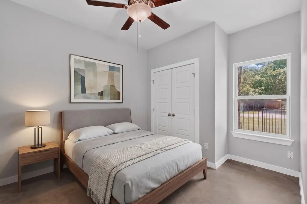 213 S Baugh Street Alvarado TX 76009