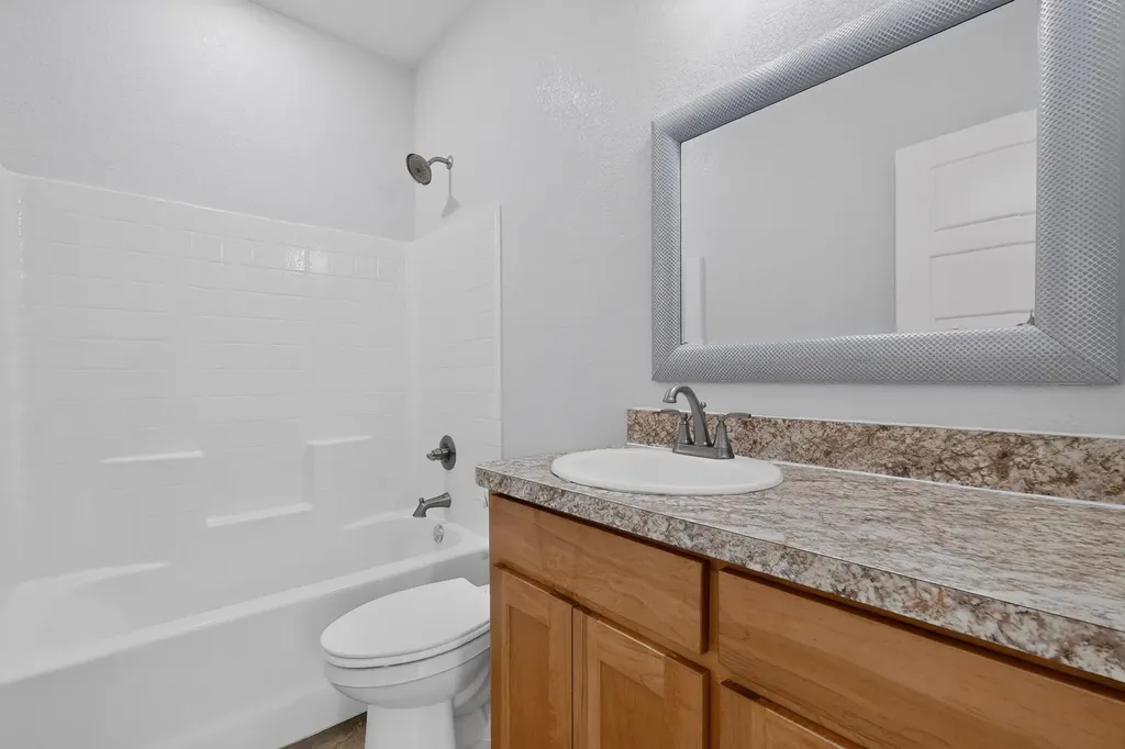 213 S Baugh Street Alvarado TX 76009