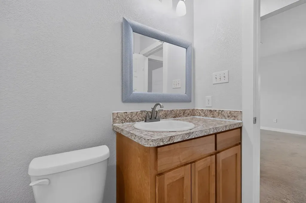 213 S Baugh Street Alvarado TX 76009
